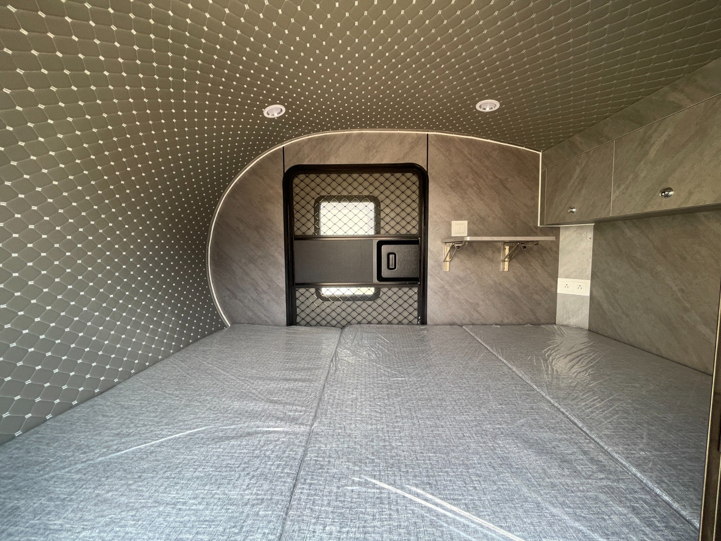 Nation Pride Trailers | Model : RT-290TN | Light Teardrop Camper